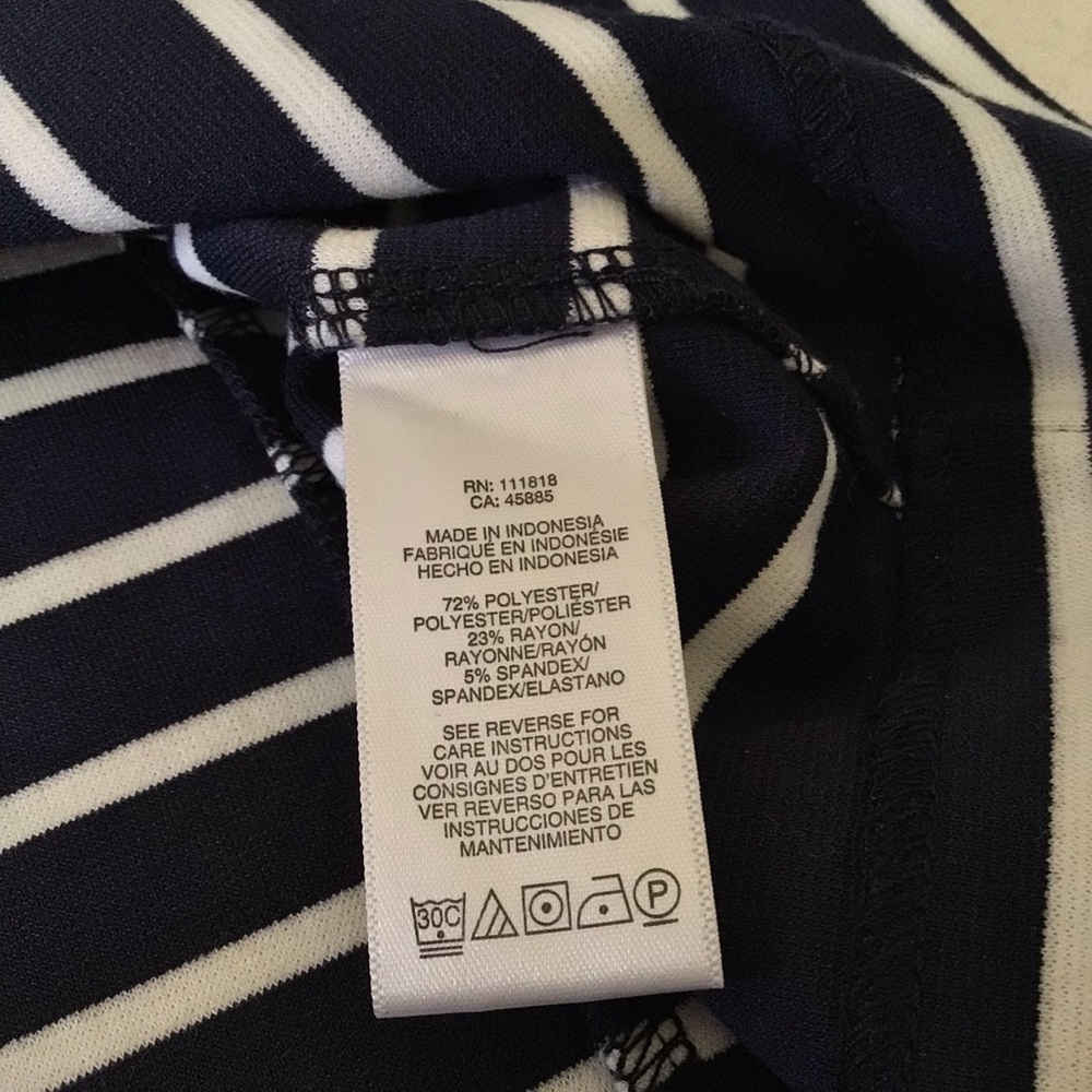 Michael Kors Womens Black&White Stripe Pencil Skirt Sz 8P Luxe Timeless Corpcore - Picture 10 of 11